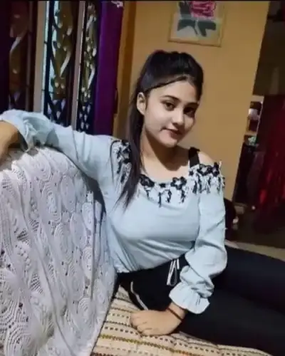 Escorts Service In Peint